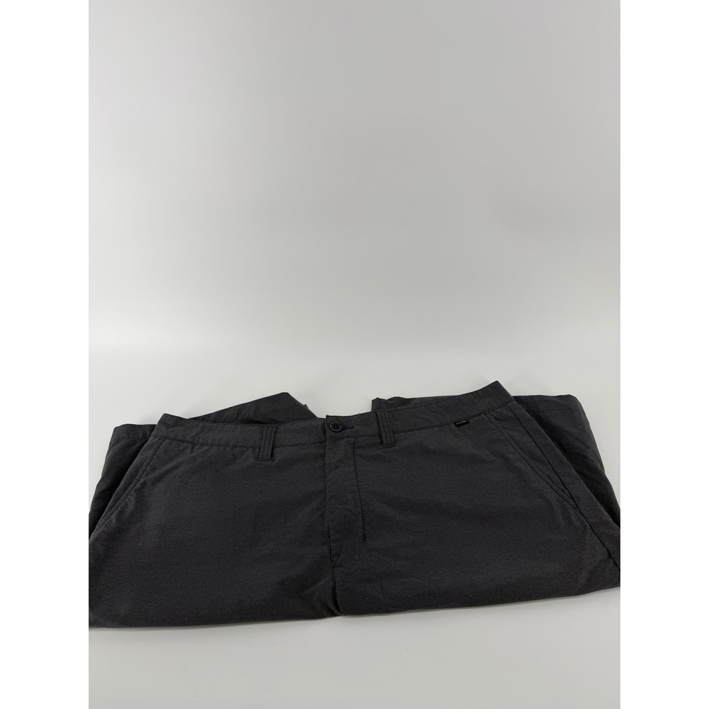 TravisMathew Mens Gray Performance Golf Shorts Size 40 Stretch‎ Flat Front